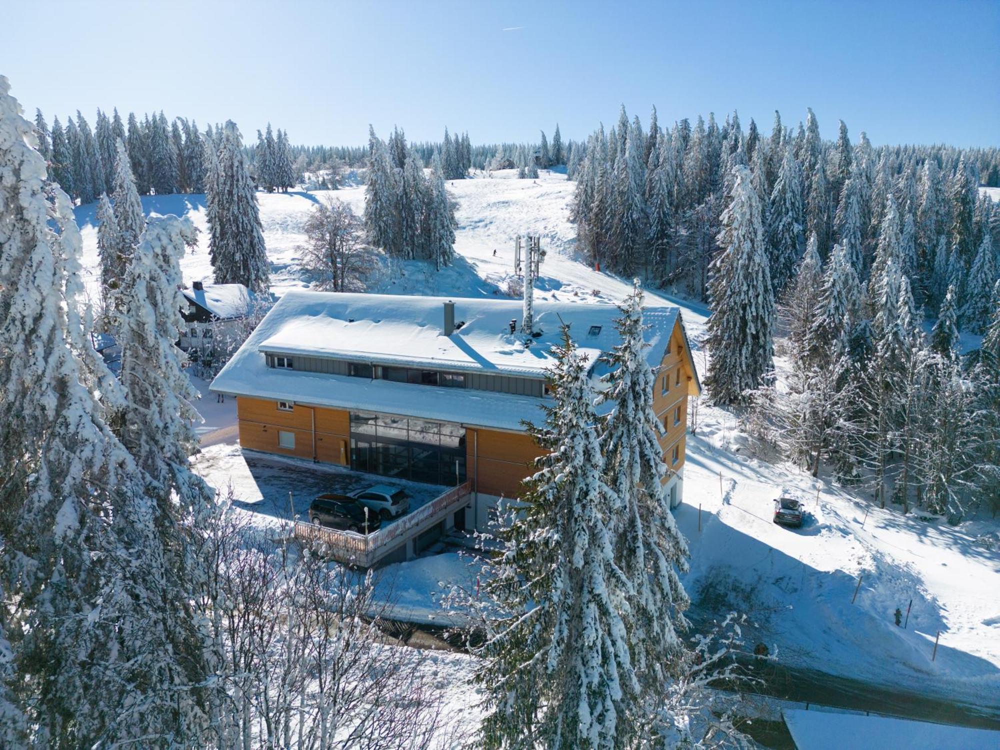 פלדברג Stube9 Am Feldberg, Direkt An Der Skipiste, Ski In-Ski Out מראה חיצוני תמונה